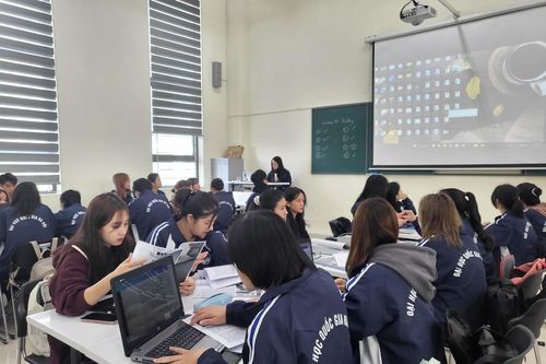 Đại học quốc gia Hà Nội có 10 lĩnh vực lọt top 500 trong bảng xếp hạng QS 2025