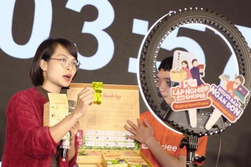 Hơn 15 triệu sản phẩm 'made in Vietnam' ra nước ngoài qua sàn thương mại điện tử