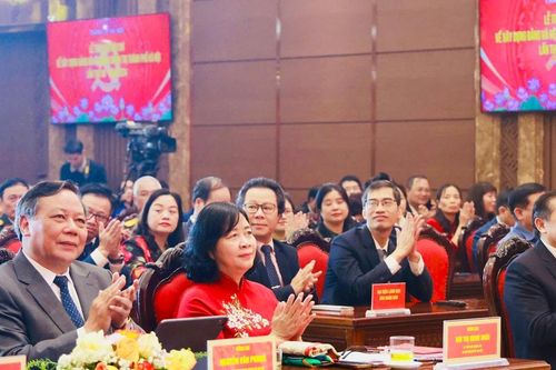 Báo chí đóng góp vào sự thành công của Thủ đô