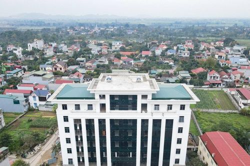 Thanh Hóa: Trụ sở cấp huyện xây gần xong vẫn tạm dừng thi công