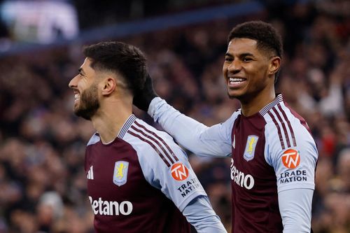 Aston Villa làm nên lịch sử tại Champions League