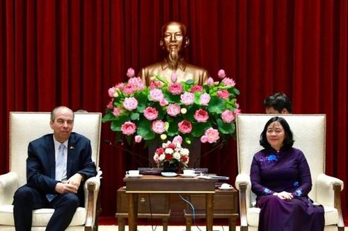 Hà Nội luôn dành ưu tiên cao trong phát triển quan hệ hữu nghị với Cuba