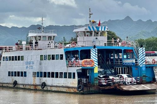 Tiếp tục miễn, giảm giá vé phà Đồng Bài-Cái Viềng cho người dân huyện đảo Cát Hải