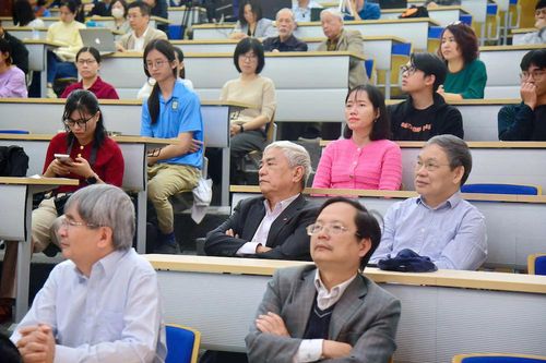 Ngày Toán học quốc tế 2025: Ứng dụng Toán học trong nghệ thuật và đời sống