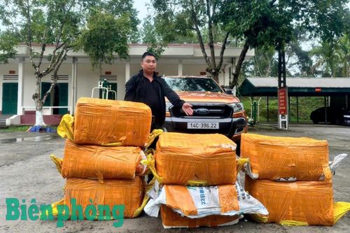 Bắt giữ đối tượng vận chuyển trái phép 350 kg trứng gia cầm non đông lạnh