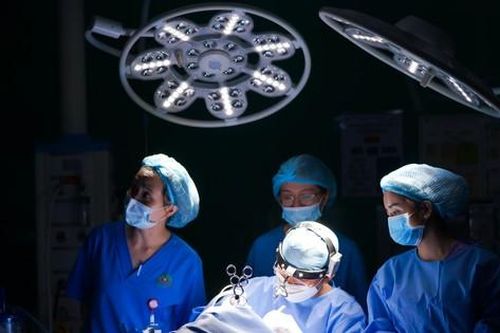 Bệnh viện Đa khoa Hồng Ngọc đạt Chứng chỉ chất lượng ACHSI: Người bệnh hưởng lợi gì?