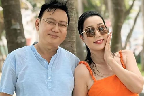 Trịnh Kim Chi tình tứ bên chồng, NSND Việt Anh vui vẻ khi có bạn gái kém 36 tuổi