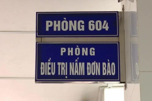 Mắc giun sán do ăn tiết canh và rau sống, nhiều người bị chẩn đoán nhầm