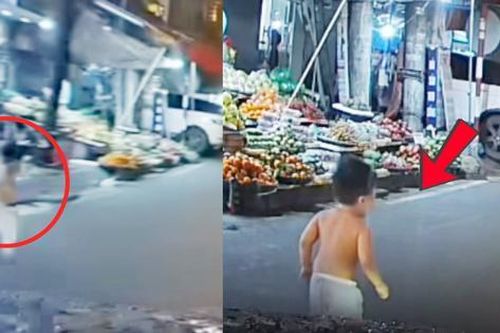 Bé trai bất ngờ chạy ra đường, suýt bị ô tô đâm