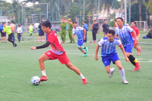 Nâng cao chất lượng các giải bóng đá phong trào