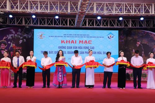 Khai mạc Không gian văn hóa vùng cao