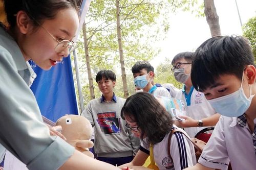 Chọn ngành 'hot' hay theo sở thích?