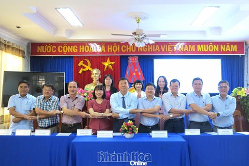 Khối thi đua các sở quản lý nhà nước và các ban quản lý dự án tỉnh: Ký kết giao ước thi đua năm 2025