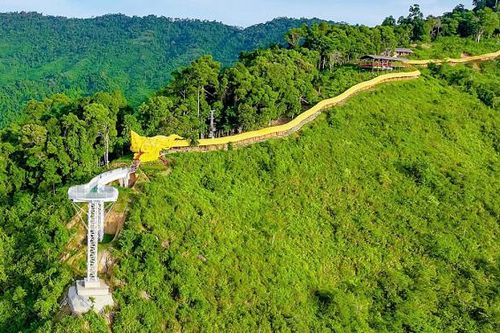 Phát triển du lịch xanh ở vùng núi phía Tây Quảng Nam