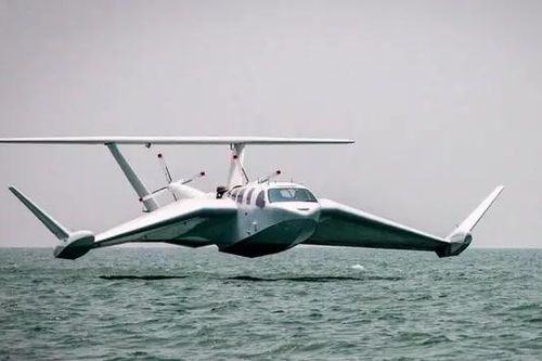 Mỹ thử nghiệm tàu biển lai máy bay điện