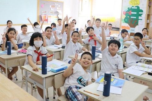 Học sinh không bắt buộc phải mua bảo hiểm thân thể?