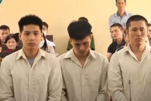 'Phê' ma túy đá, con nghiện rút dao đâm tử vong người tình cờ gặp trên đường