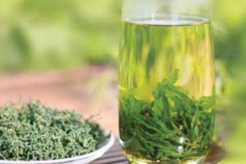 4 loại trà thảo dược làm giảm mỡ máu