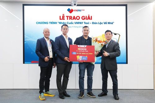 Vinh danh Tài xế xuất sắc Bắc - Trung - Nam, VNPAY Taxi thưởng lớn '1 lượng vàng SJC'