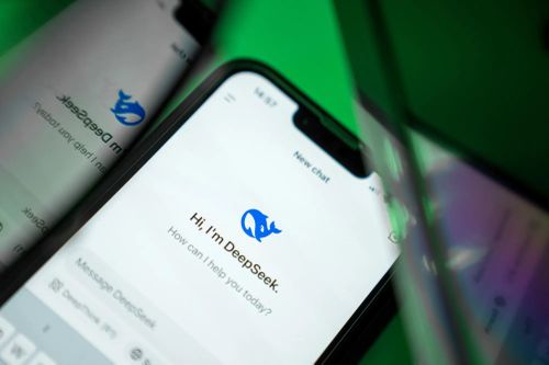 Thấy gì từ cơn sốt DeepSeek?