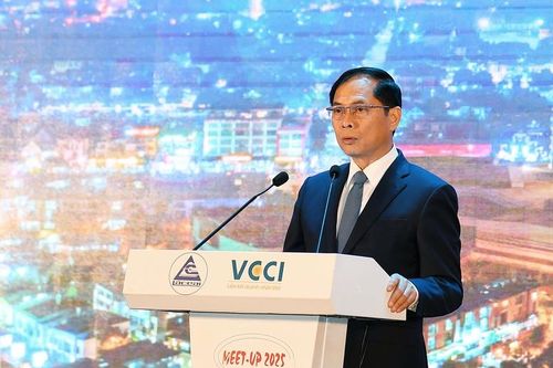 Đưa Lào Cai thực sự trở thành trung tâm kết nối giao thương giữa Việt Nam, ASEAN với vùng Tây Nam Trung Quốc
