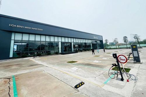 BYD - ông trùm ôtô điện thế giới nhưng 'ế chỏng vó' ở Việt Nam