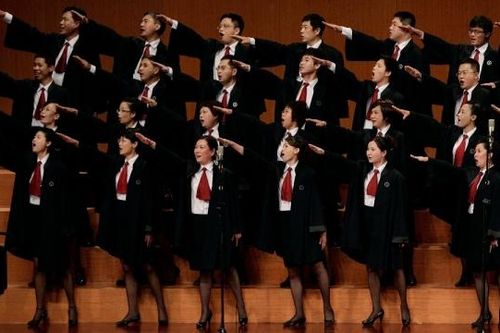 Công việc thường nhật của thẩm phán nữ