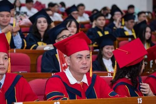 Trường đại học 'khát' tiến sĩ giỏi