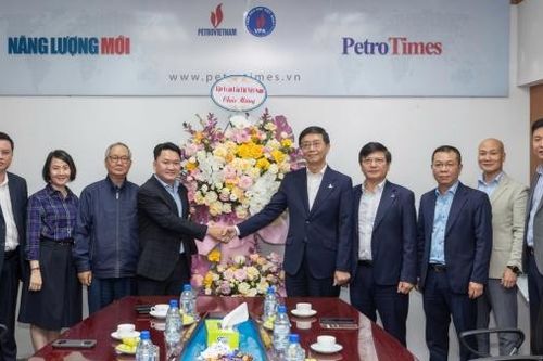 Phát triển Tạp chí Năng lượng Mới - PetroTimes xứng đáng là 'ngọn cờ đầu' trong công tác truyền thông về năng lượng