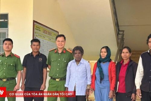Công an giúp đỡ cụ ông đi lạc hơn 200km về nhà an toàn