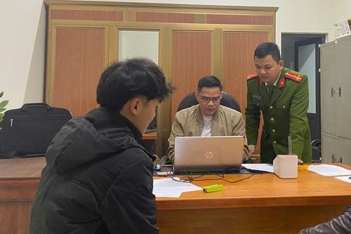 Tiêu hết tiền lương rồi hoang báo bị cướp