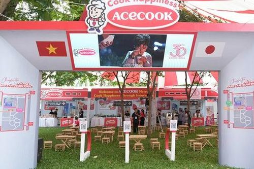 Acecook Việt Nam mang thông điệp kỷ niệm 30 năm 'Cook happiness through innovation' đến lễ hội Việt-Nhật lần thứ 10 (JVF 10th)