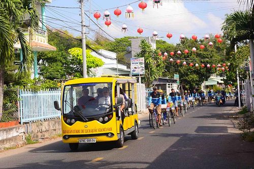 Ra mắt Câu lạc bộ xe lôi đạp