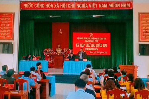 Kbang tạm giao 76 biên chế cán bộ, công chức hành chính các cơ quan chuyên môn thuộc UBND huyện