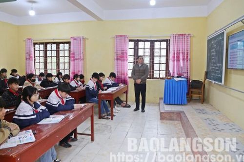 Chuyển đổi số hướng tới trường học thông minh