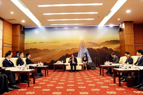 Bí thư Tỉnh ủy, Chủ tịch UBND tỉnh Trịnh Xuân Trường làm việc với các doanh nghiệp lớn của Trung Quốc