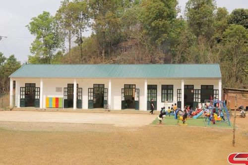 Mường La huy động các nguồn lực xây dựng lớp học