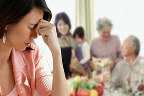 Bố mẹ chồng kiện con dâu, đòi hơn 300 triệu đồng tiền trông cháu sau ly hôn