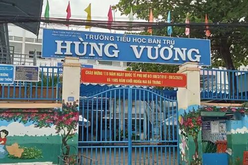 Nữ giáo viên có quan hệ bất chính với đồng nghiệp bị kỷ luật
