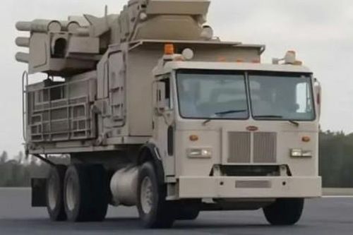 Mỹ tạo mô hình Pantsir-S1 của Nga từ xe chở rác để làm mồi nhử F-16 và F-18