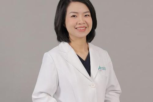 Bác sĩ Đào Thị Ngọc Oanh: Khát khao kiến tạo nụ cười, thay đổi cuộc sống
