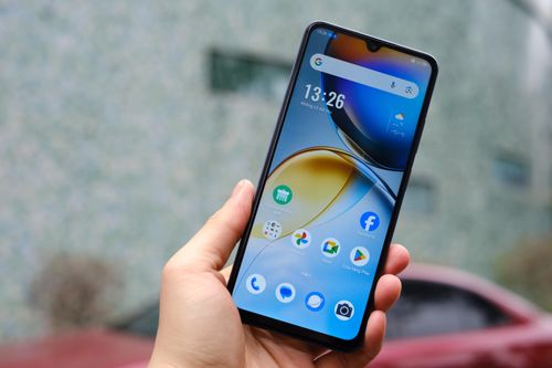 Smartphone dưới 3 triệu có thể chống nước, bụi