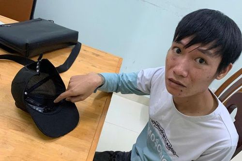 Bắt 'con nghiện' bán ma túy