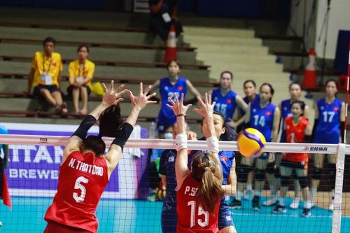 Bóng chuyền nữ Việt Nam: Cơ hội vươn mình