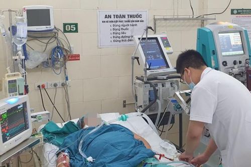 Cử tri kiến nghị hỗ trợ giá tiêm vắc xin sốt xuất huyết