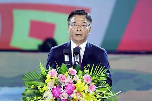 Phó Thủ tướng Lê Thành Long: Nâng tầm thương hiệu để Lễ hội Hoa ban thành điểm đến hấp dẫn