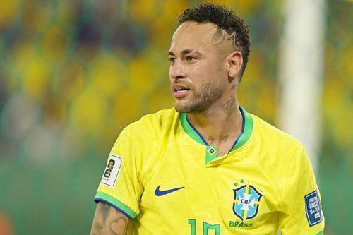 Vừa lên tuyển Brazil được vài ngày, Neymar lại bị gạch tên