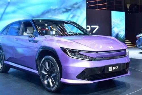 Honda giảm nửa sản lượng xe xăng