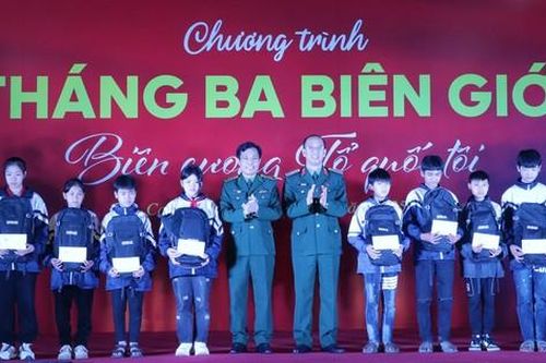 Tri ân tiền nhân, củng cố thế trận lòng dân nơi biên ải