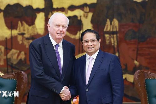 Thủ tướng Phạm Minh Chính tiếp Giáo sư Hoa Kỳ Thomas Vallely